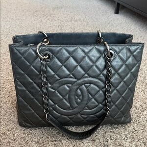 Chanel Gray Quilted Shoulder Bag
